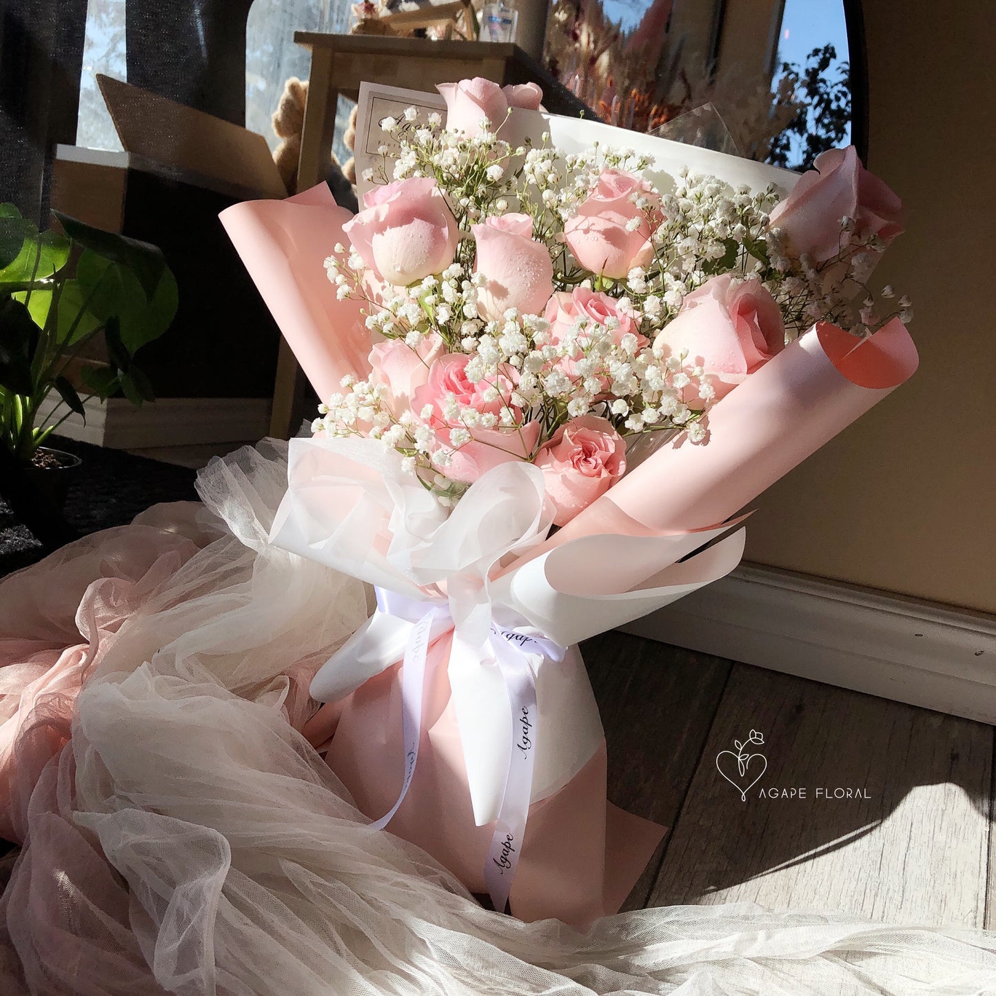 Snowy Pink Rose Bouquet