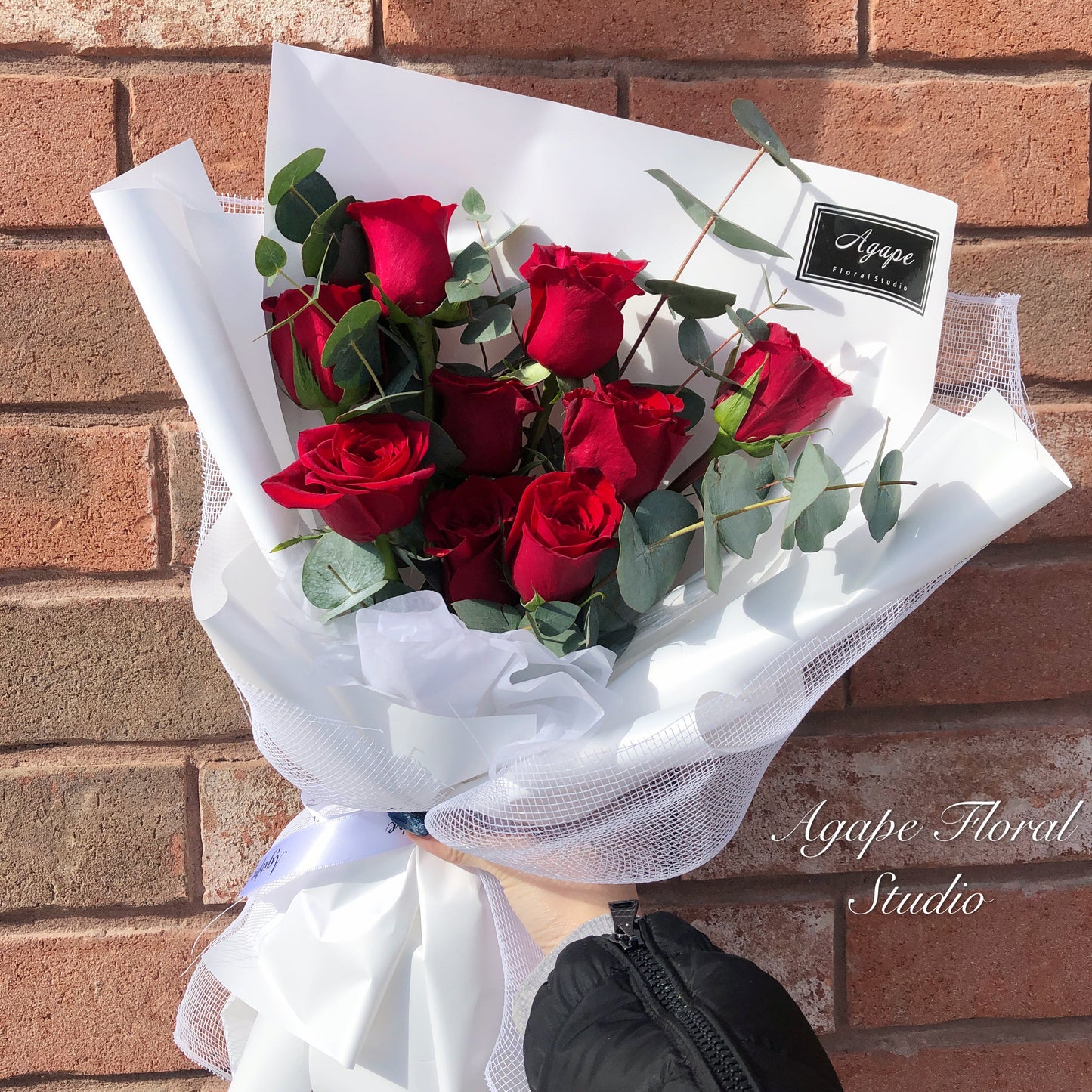 Classic Red Rose Bouquet (VDAY)