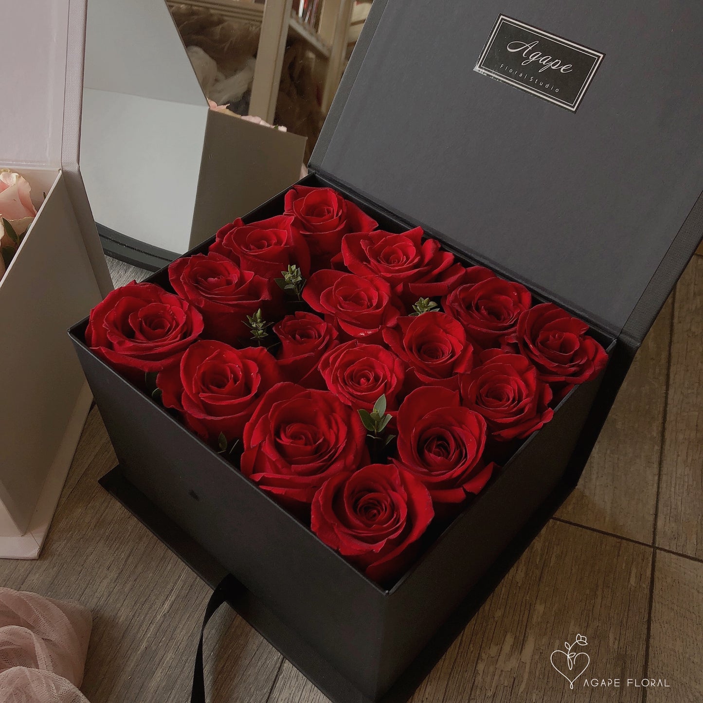 Signature Rose Box